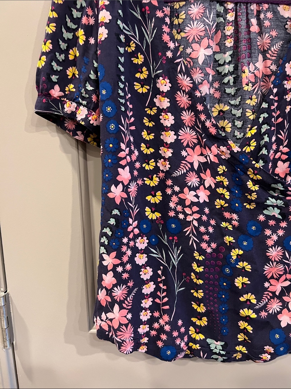 Meadow Rue by Anthropologie Eldoret Floral Wrap Top Short Sleeve Blouse 4 - Picture 5 of 11